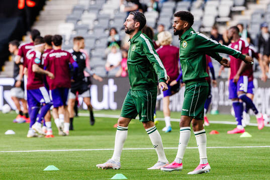 Nahir Besara and Tesfaldet Tekie of Hammarby