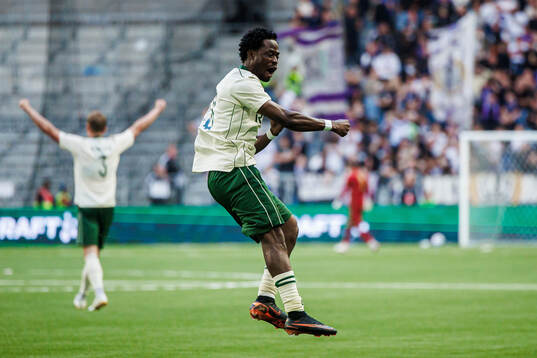 Frank Junior Adjei of Hammarby celebrates