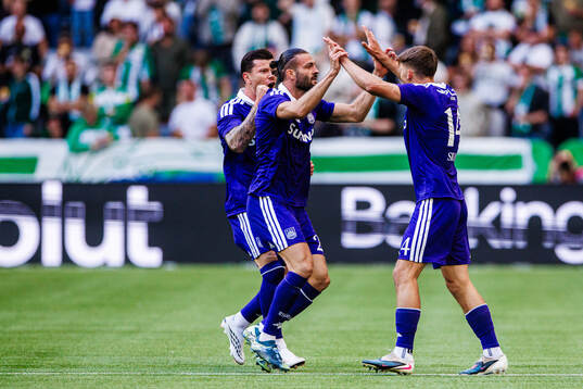 Danylo Sikan of Anderlecht celebrates
