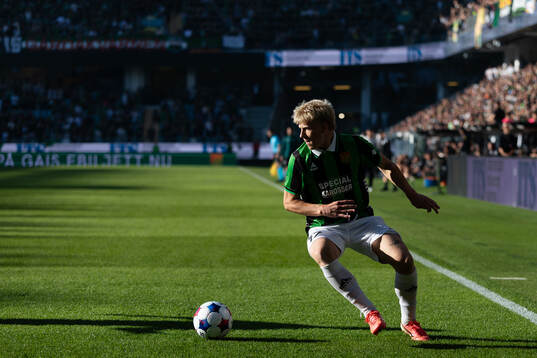 Robert Frosti Thorkelsson of GAIS