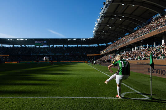 Robert Frosti Thorkelsson of GAIS