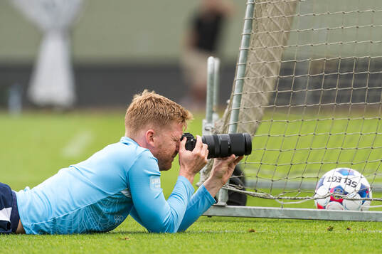 Anders Christiansen fotograferar
