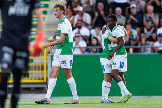 Västerås Sountonoma Axel Taonsa jublar