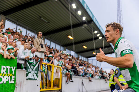 Västerås Herman Magnusson med supportrarna