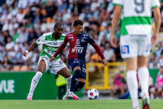 Västerås Haladj-Madiou Keita och Örgrytes Tobias Sana
