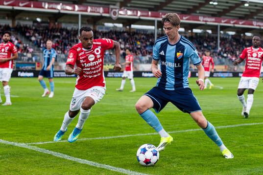 Degerfors Bilal Hussein och Djurgårdens Joel Asoro
