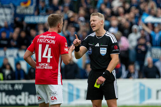 Degerfors Ludvig Fritzson får gult kort