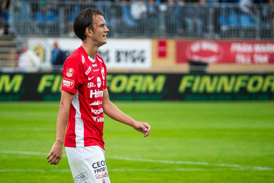 Degerfors Kazper Karlsson deppar