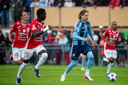 Degerfors Samba Diatara och Djurgårdens Nino Zugelj