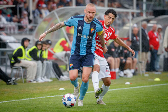 Djurgårdens Kristian Lien och Degerfors Elias Barsoum