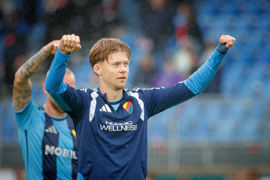 Djurgårdens Hampus Finndell jublar