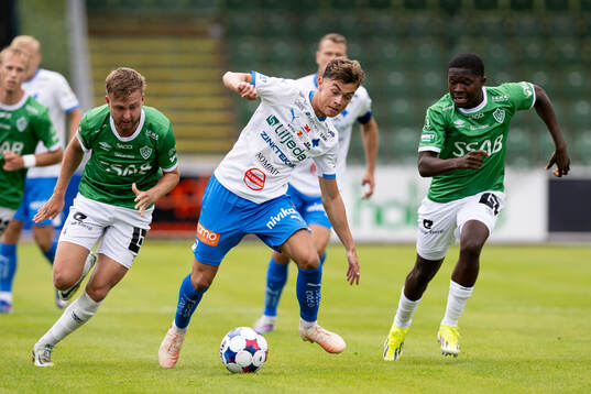 IFK Värnamos Fred Bozicevic och Brages Ozor Victor Okeke