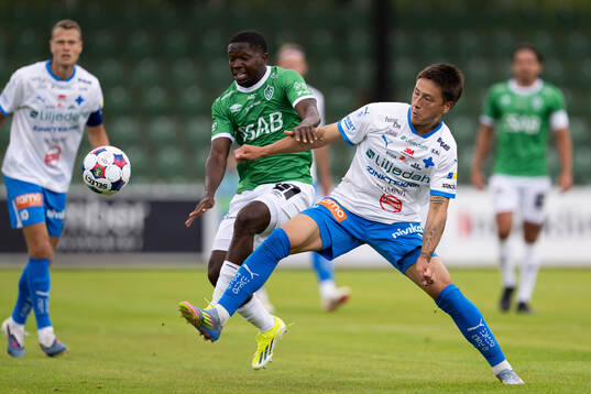 Brages Ozor Victor Okeke och IFK Värnamos Kai Meriluoto