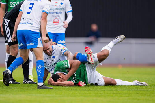 IFK Värnamos Douglas Bergqvist och Brages Gideon Granström