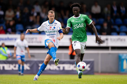 IFK Värnamos Viktor Claesson och Brages Mass Modou Sise