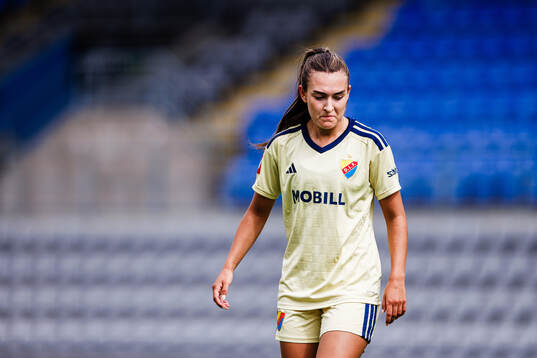 Djurgårdens Lucia Duras deppar