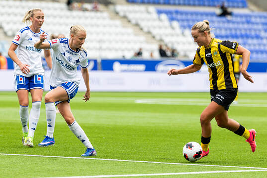 IFK Norrköpings Elin Rombing och Hammarbys Mathilde Janzen