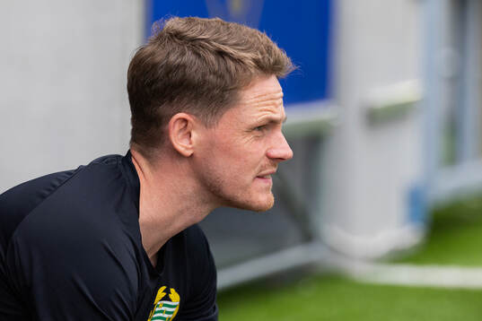 Hammarbys tränare William Strömberg