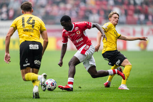 Bläddra bland fler bilder av Fotboll, Allsvenskan, Kalmar - Mjällby