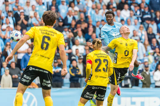 Malmö FFs Isaac Assibu och Elfsborgs Thomas Isherwood