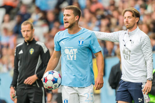 Malmö FFs Gabriel Busanello reagerar