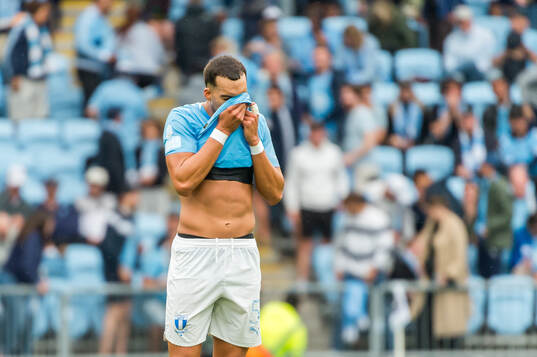 Malmö FFs Andrej Djuric deppar