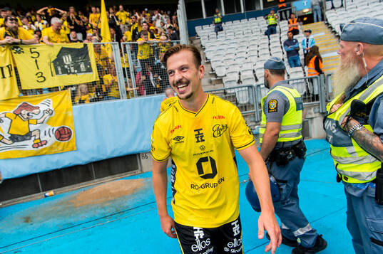 Elfsborgs Simon Olsson jublar