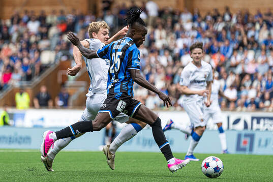 IFK Göteborgs David Kruse och Sirius Odera Samuel
