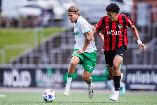 Hammarbys Markus Karlsson och Brommapojkarnas Mohamed-Wael