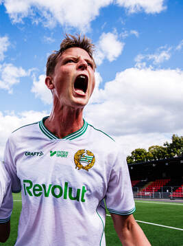 Hammarbys Frederik Winther jublar