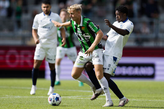 GAIS Joackim Fagerjord och Halmstads Koudou Marvin Axel