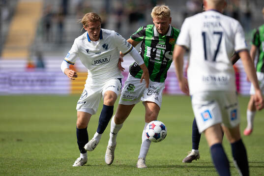 Halmstads Ludvig Arvidsson och GAIS Joackim Fagerjord