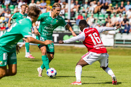 Ljungskiles William Nilsson och Sandvikens Mohammed Sadat