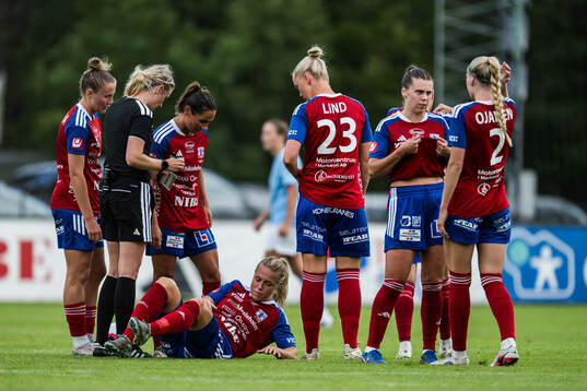 Vittsjös Nellie Persson har ont