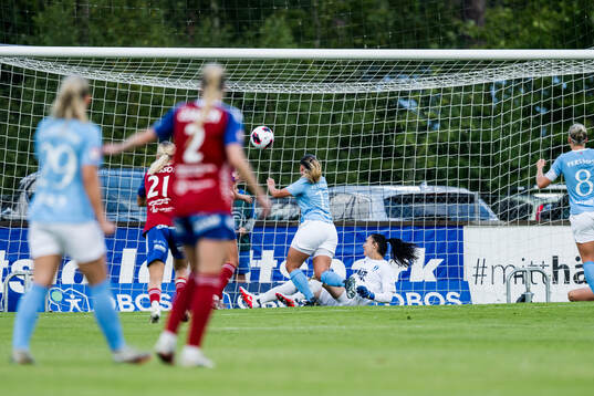 Malmö FFs Emma Petrovic vid 1-0