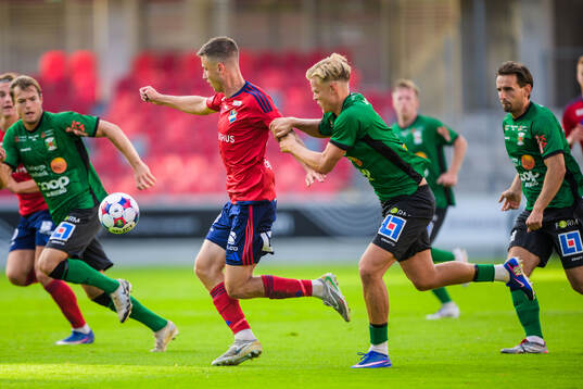 Östers Filip Olsson och Varbergs Edvin Tellgren