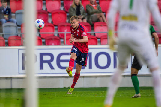 Östers Oscar Uddenäs
