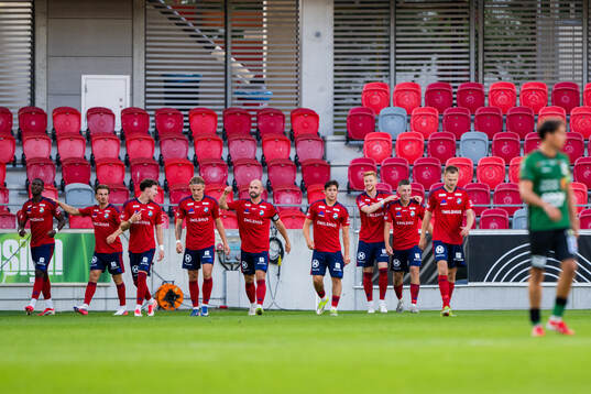 Östers Filip Olsson jublar