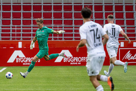 Helsingborgs målvakt Johan Brattberg