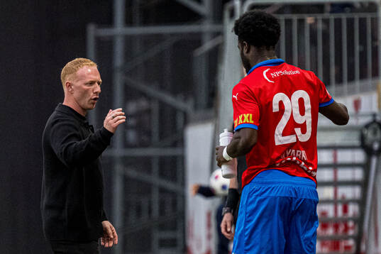 Helsingborgs manager Stevie Grieve och Kevin Nyarko