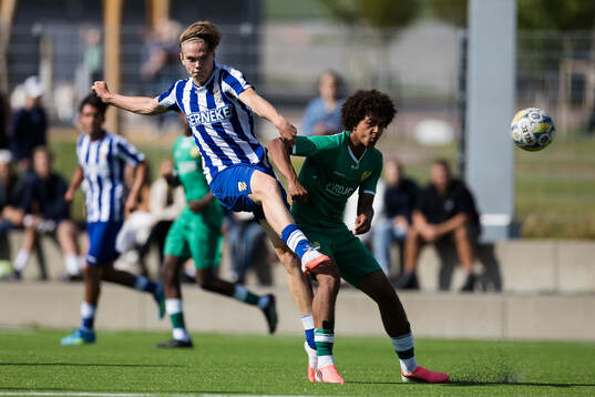 IFK Göteborgs Hannes Skånberg och Hammarbys Ison Lindsay