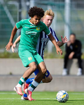 Hammarbys Ison Lindsay Bodin och IFK Göteborgs Alvin