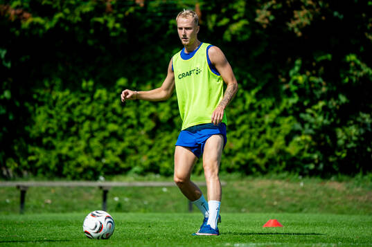 Elliot Löfberg