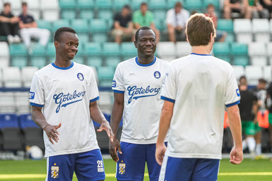 Issaka Seidu and Saidou Alioum Moubarak of IFK Göteborg