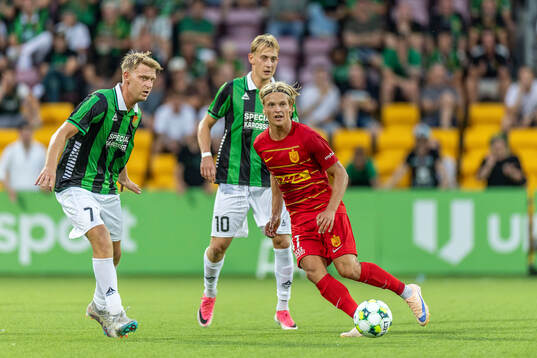 Joackim Fagerjord and Henry Sletsjøe of GAIS against