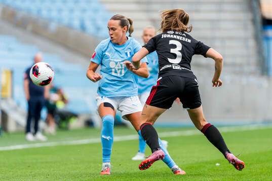 Malmö FFs Larkin Russell och Piteås Asla Johannesen