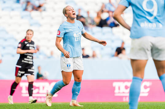 Malmö FFs Mia Persson deppar