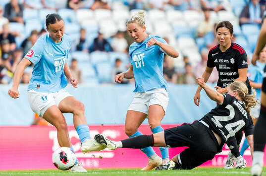 Malmö FFs Amy Joan Irene Sayer och Mia Persson och Piteås