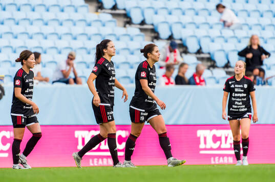 Piteås Shiho Matsubara, Andrea Simonovic och Julia Olsson
