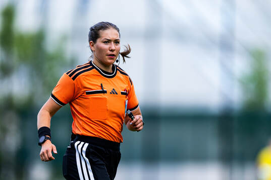 Domare Anastasia Oberlauf Poopuu